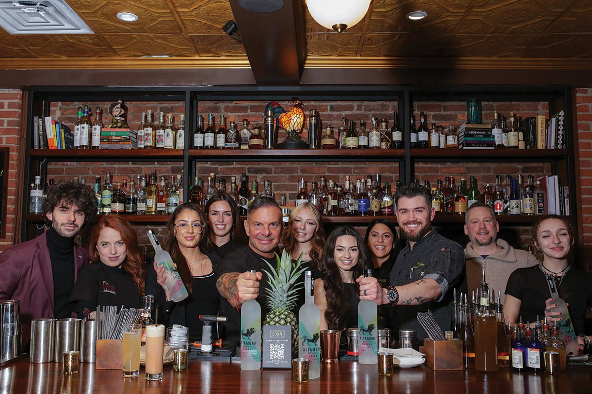 1928 Cocktail Club Hosts Bar Takeover