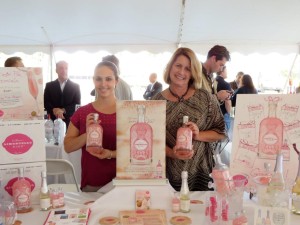 Alec Parrotte, Brand Representative, LiDestri Spirits and Linda Vance, Regional Sales Manager, LiDestri Spirits with Limoncello Pink.
