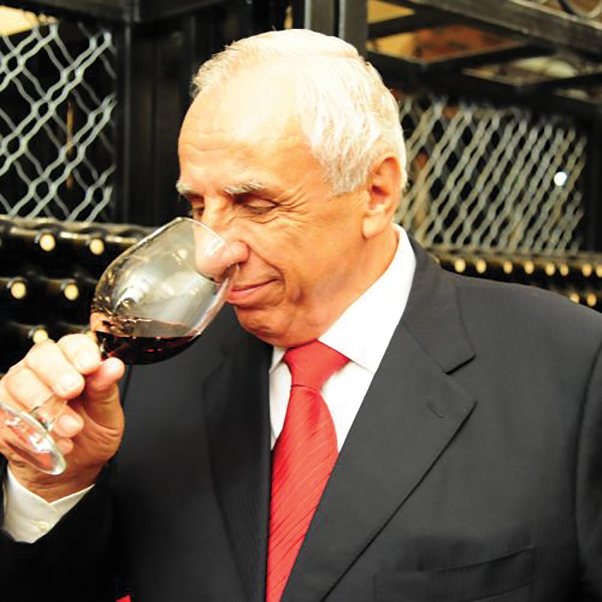 Illva Saronno CEO Reina Passes Away at Age 80