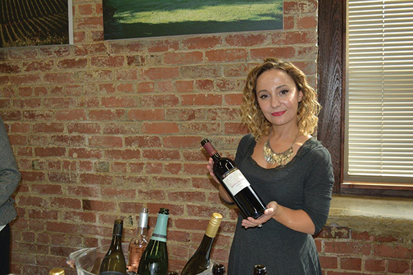 Best Beverage Fall Tasting Pairs Oysters with Fine Wines