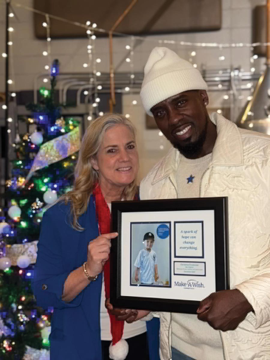 Make-A-Wish Connecticut Benefits from Holiday Event