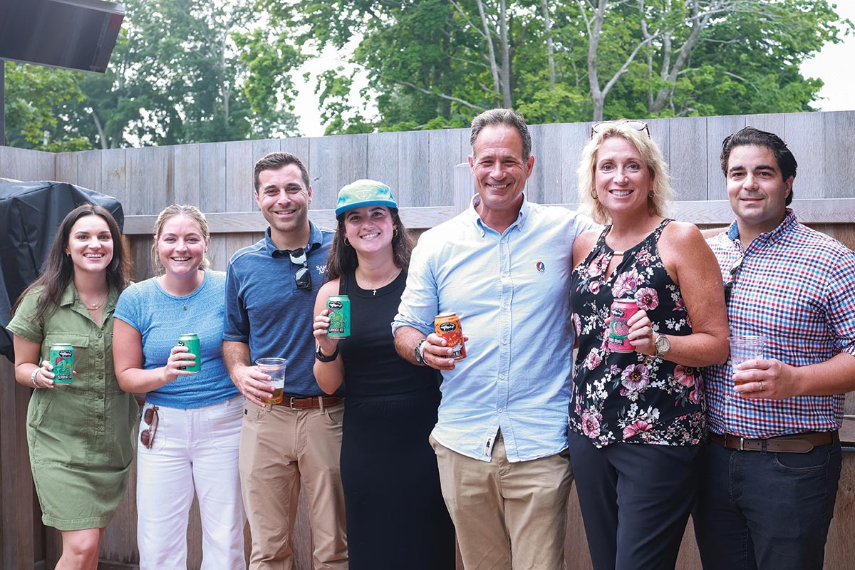 Dogfish Head Brewery Founder Visits Narragansett