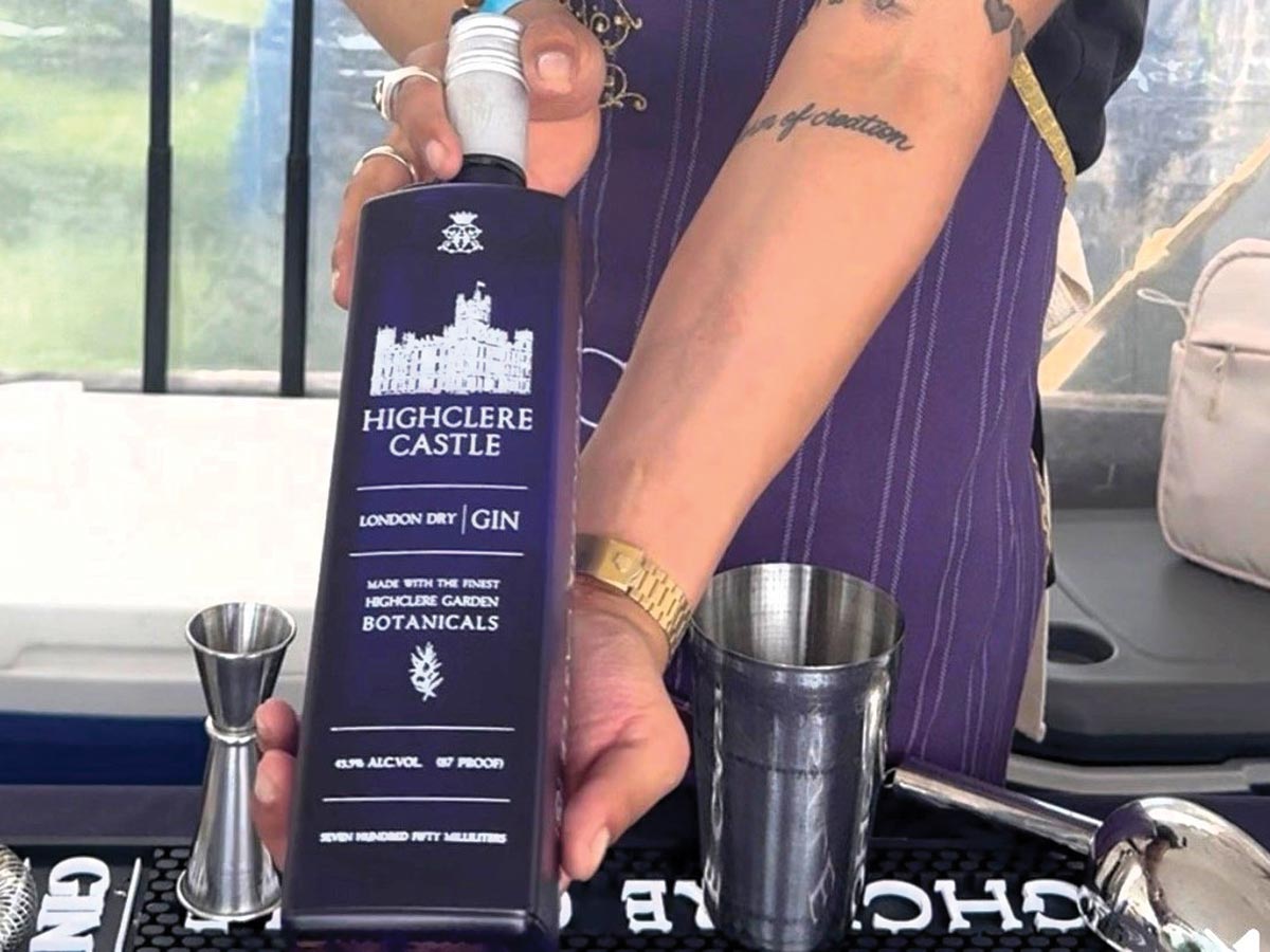 Highclere Castle Gin Makes Waves at Boat Show
