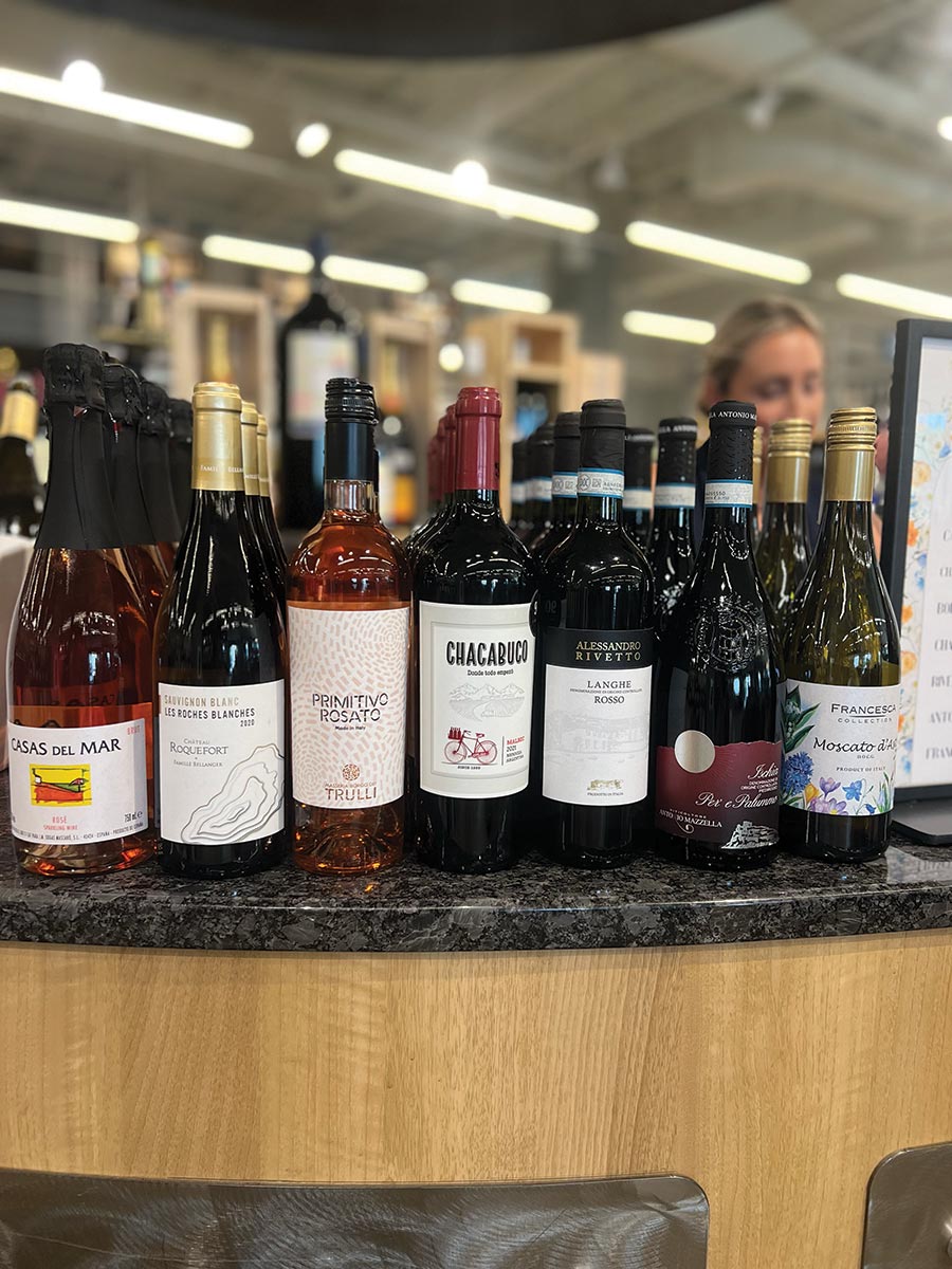Icon Imports Pours at The Savory Grape